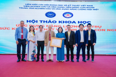 1_0_ANH_TONG_QUAN