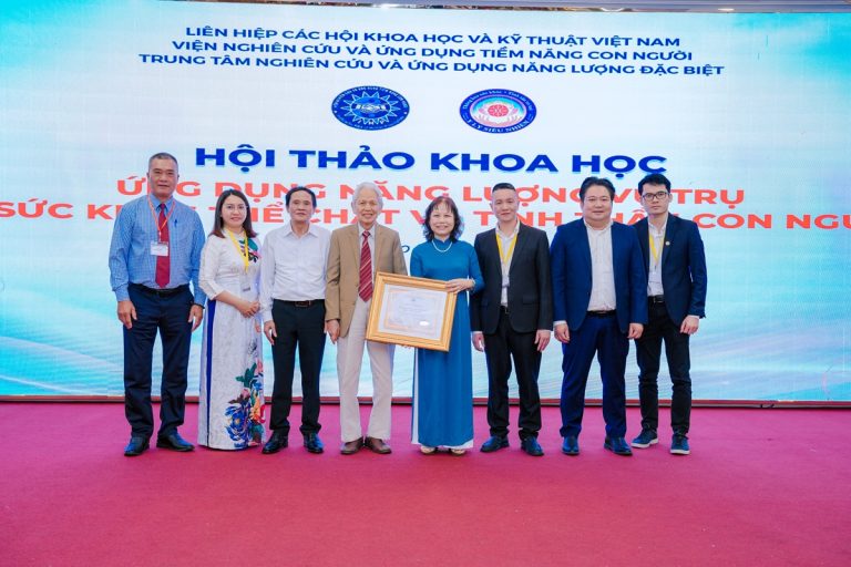 Tổ chức thành công Hội thảo khoa học: Ứng dụng năng lượng vũ trụ vì sức khỏe thể chất và tinh thần con người